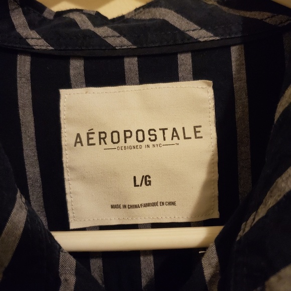 Aeropostale button up blouse - Picture 3 of 4